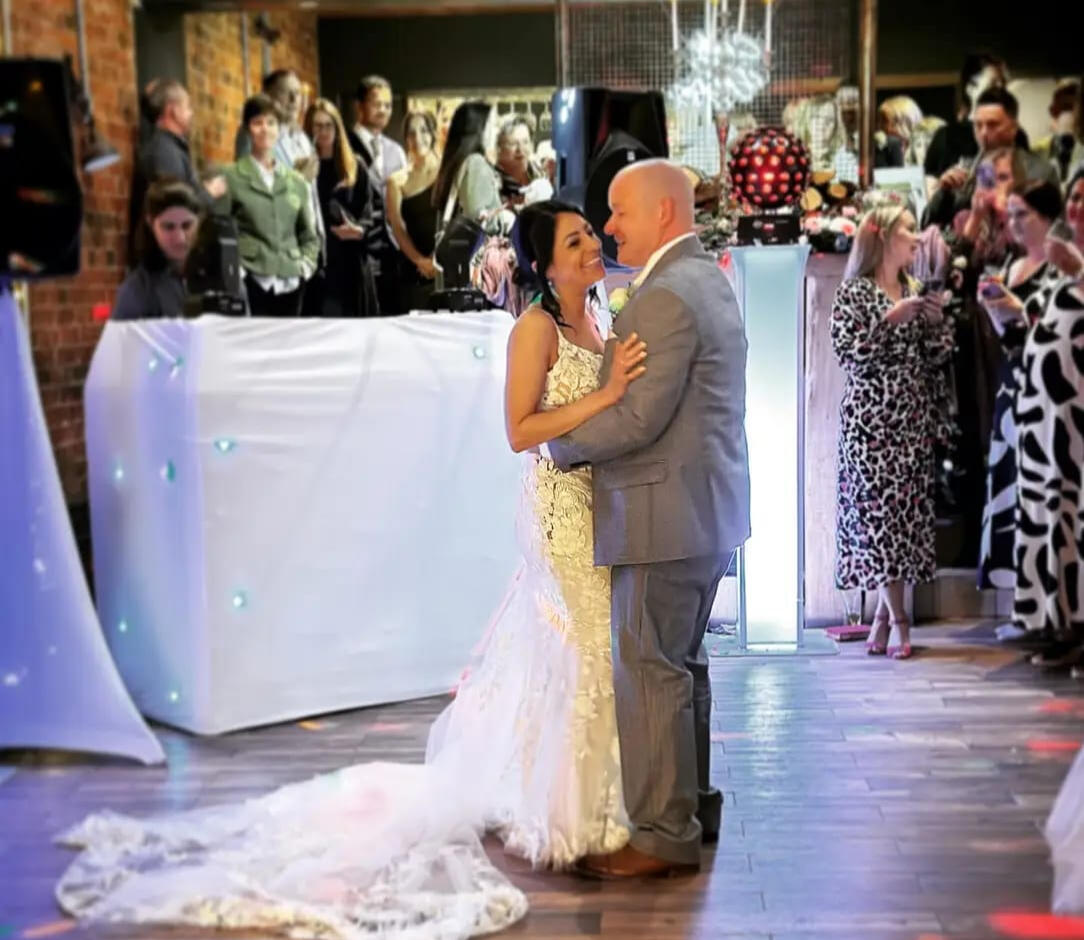 Discover Ben & Co Events for exceptional DJ services in Bedfordshire! Perfect for weddings and corporate events, our professional setup creates a vibrant atmosphere. Experience seamless music, engaging MC services, and interactive entertainment for unforge